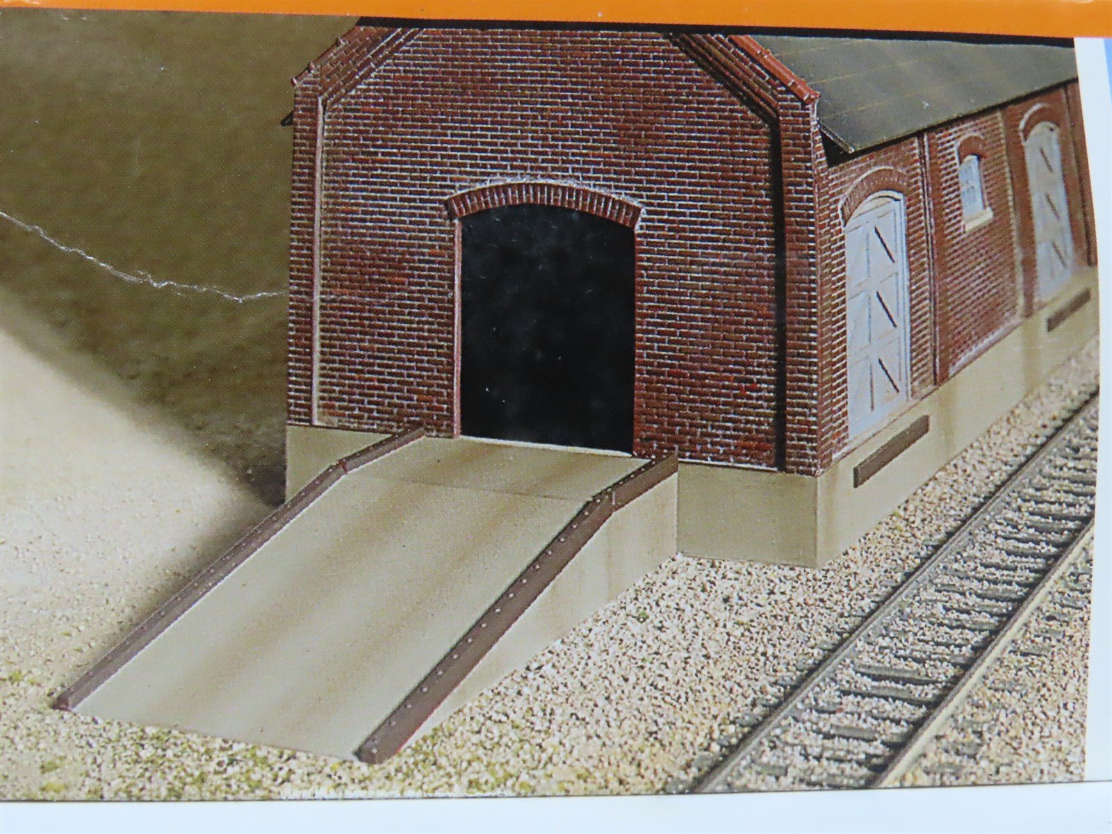 HO Scale Walthers 933-3092 Greatland Sugar Refining Building Kit