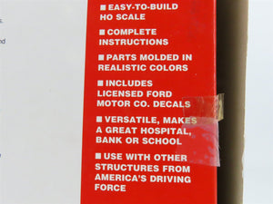 HO Scale Walthers 933-3074 Headquarters Building Kit