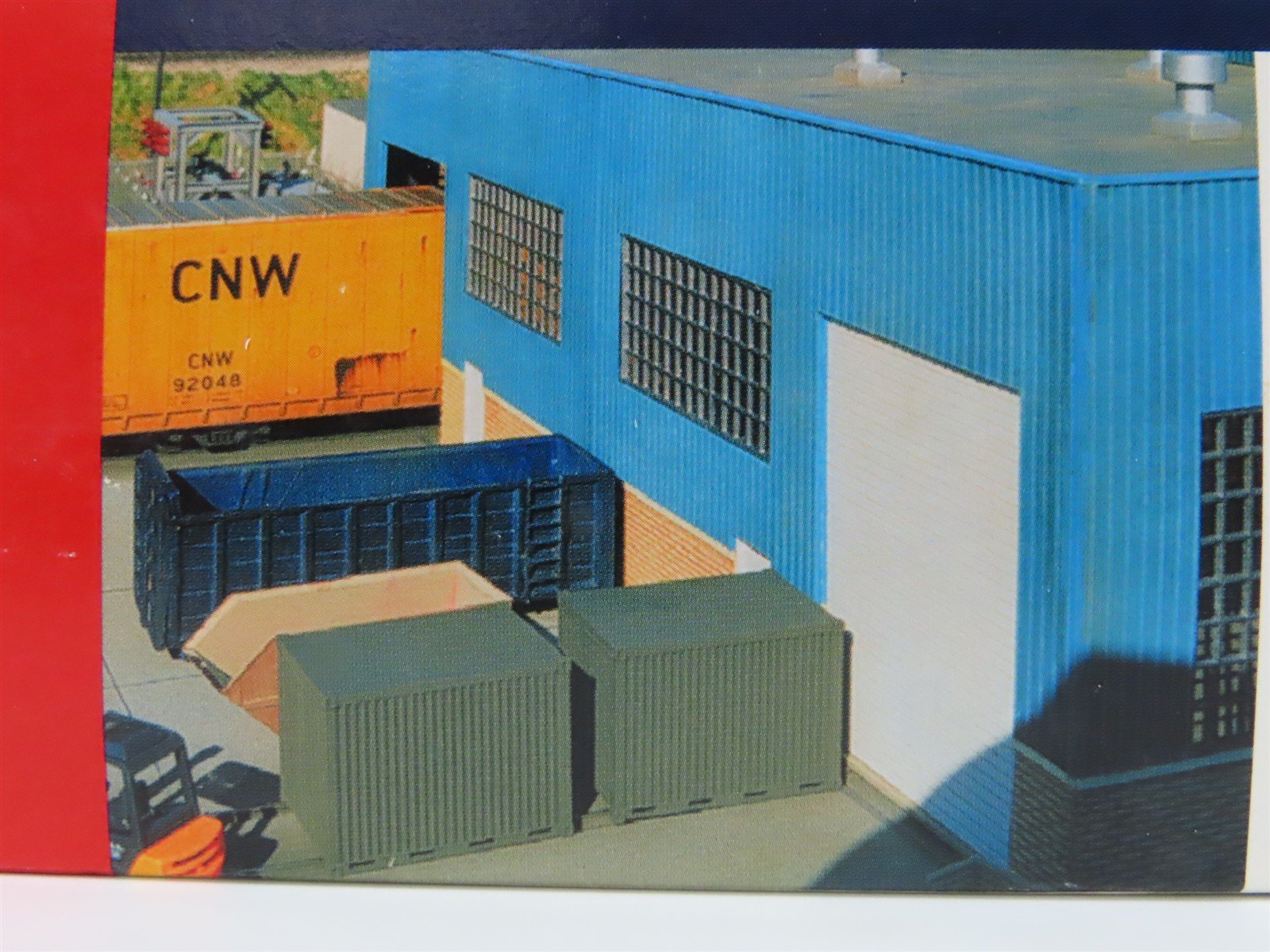 HO Scale Walthers 933-3079 Ford Assembly Plant Building Kit