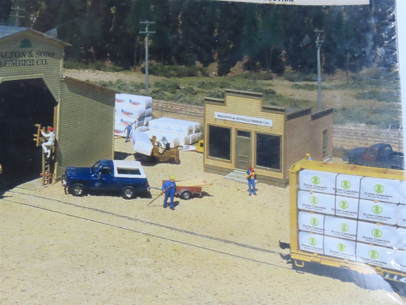 HO Scale Walthers 933-3057 Walton & Sons Lumber Co. Building Kit SEALED