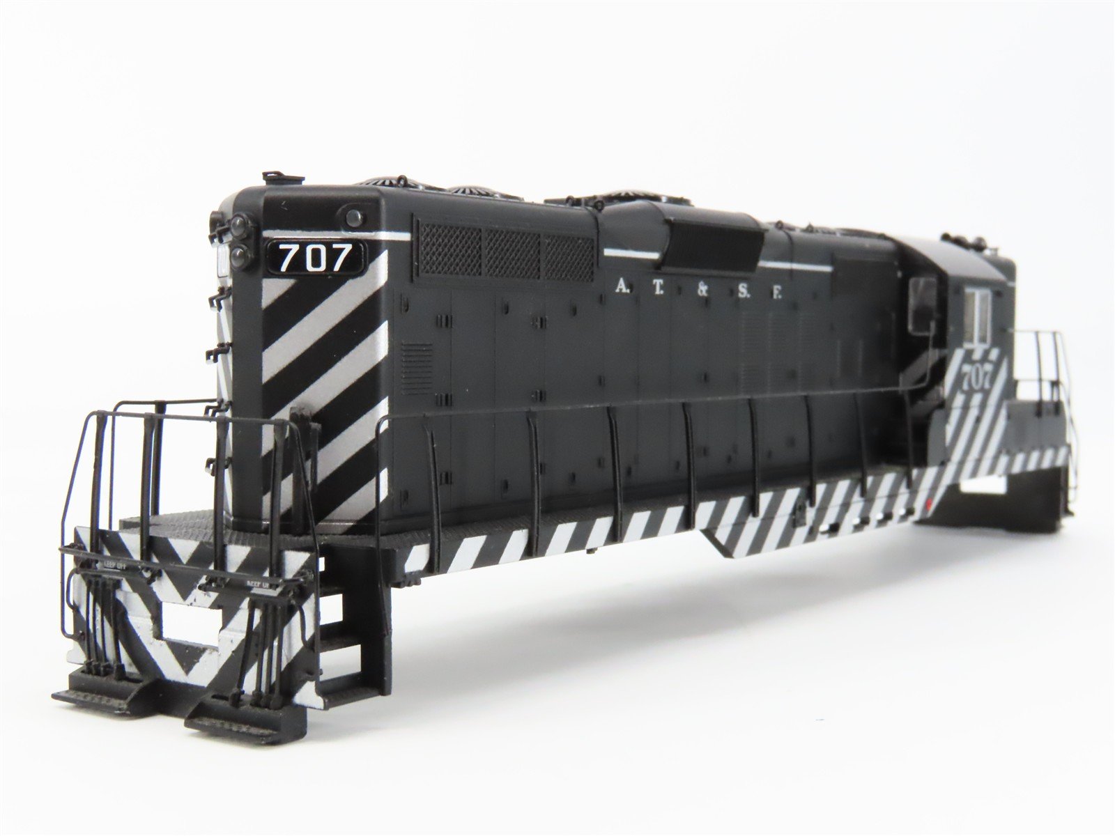 HO Scale Proto 2000 23614 ATSF Santa Fe EMD GP9 Ph. 2 Diesel #707 w/ DCC
