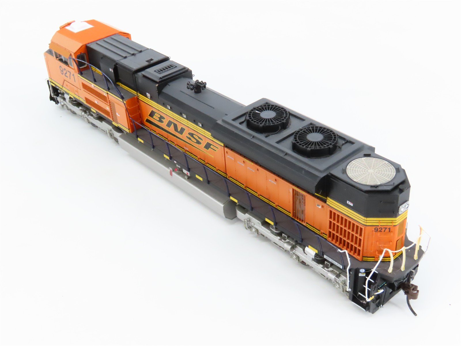 HO Scale Athearn Genesis G68614 BNSF EMD SD70ACe Diesel #9271 w/ DCC & Sound