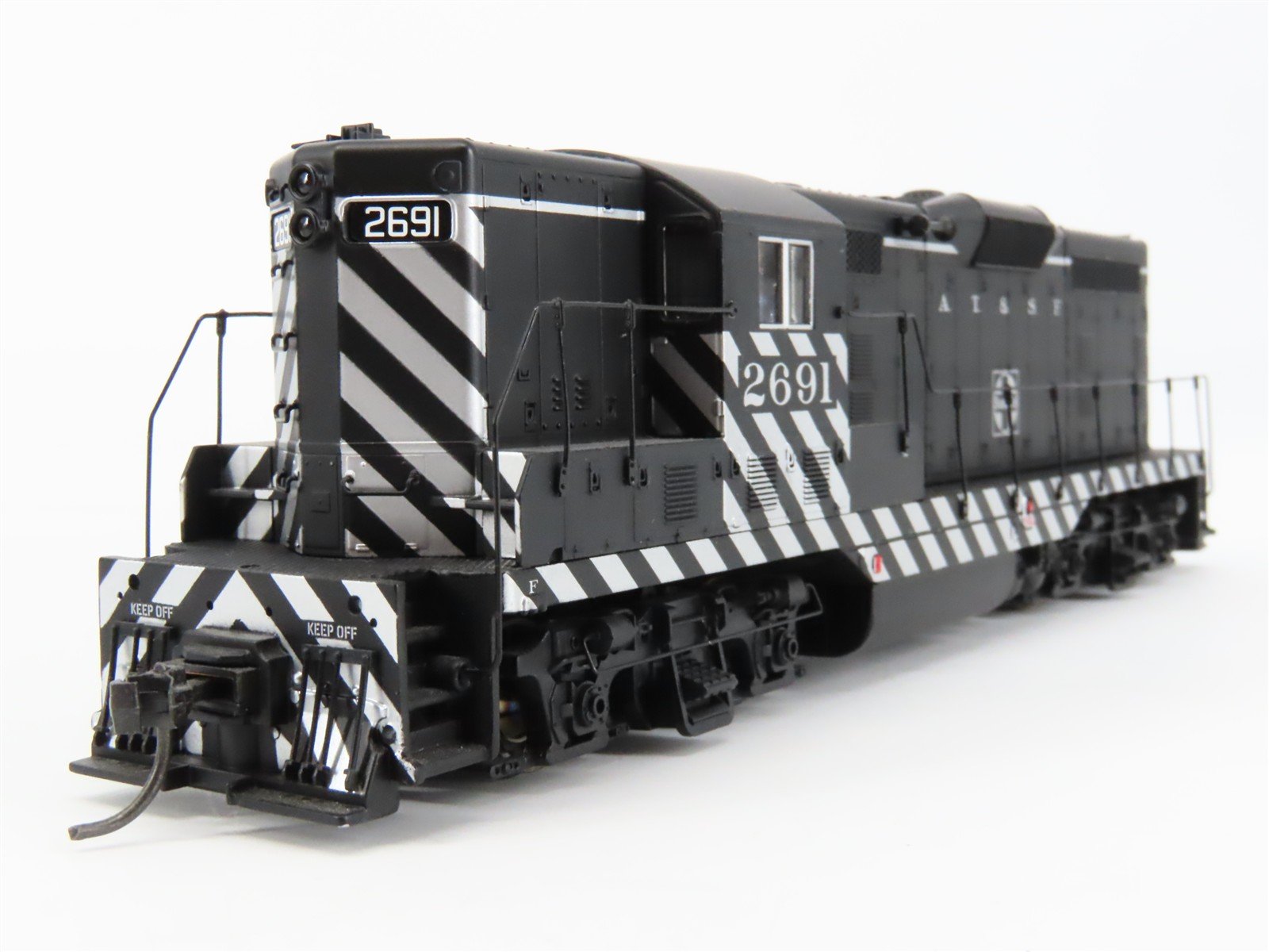 HO Scale Atlas Classic 20000221 ATSF Santa Fe EMD GP7 Diesel #2691 w/ DCC