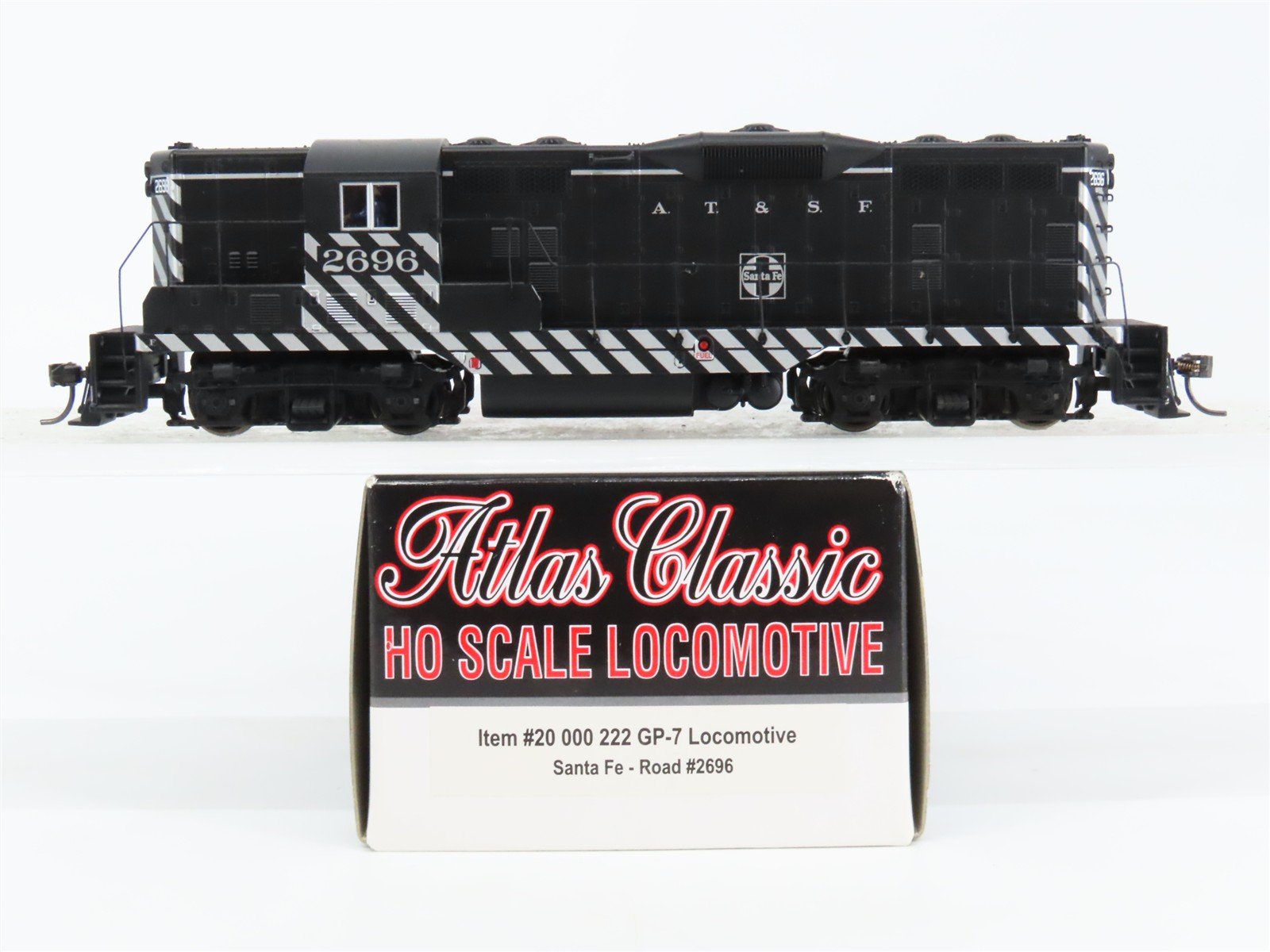 HO Scale Atlas Classic 20000222 ATSF Santa Fe GP7 Diesel Loco #2696 w/ DCC