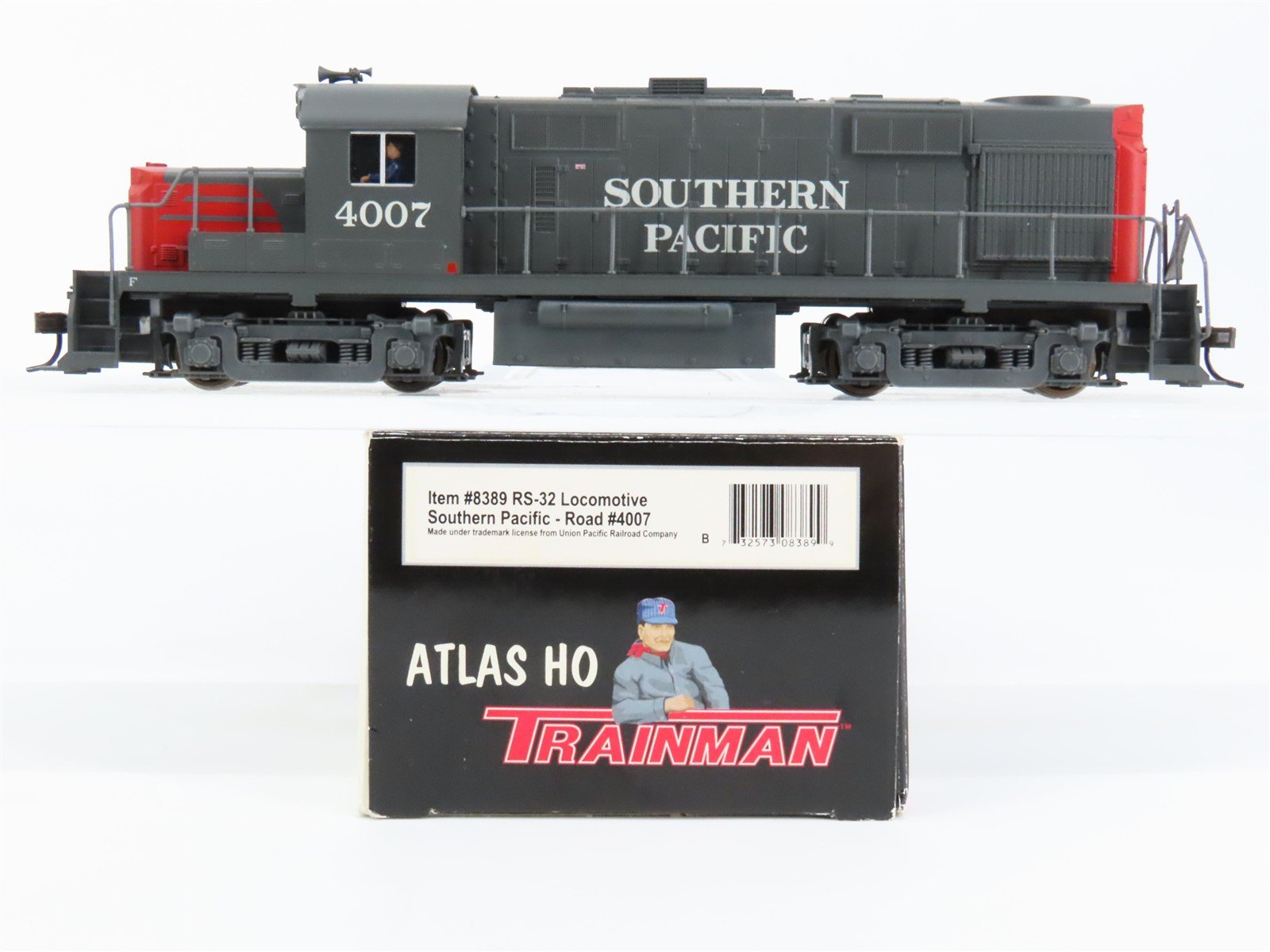 HO Atlas Trainman 8389 SP Southern Pacific "Bloody Nose" ALCO RS-32 Diesel #400