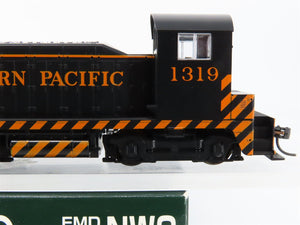 HO Scale KATO 37-1011 SP Southern Pacific EMD NW2 Ph. 1 Diesel Switcher #1319