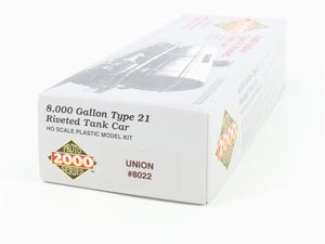 HO Scale PROTO 2000 Kit UOCX Union Oil Company 8,000 Gallon Tank Car #8022