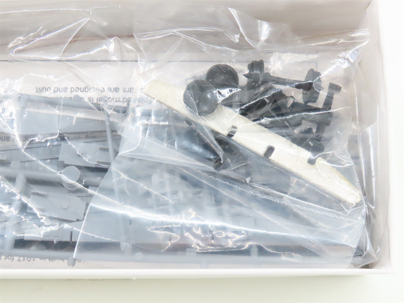 HO Scale Tichy Train Group Kit #4040 Undecorated 40' Wood Side Gondola
