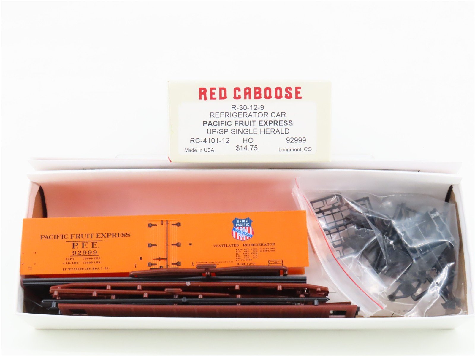 HO Scale Red Caboose Kit RC-4101-12 PFE Pacific Fruit Express Reefer #92999