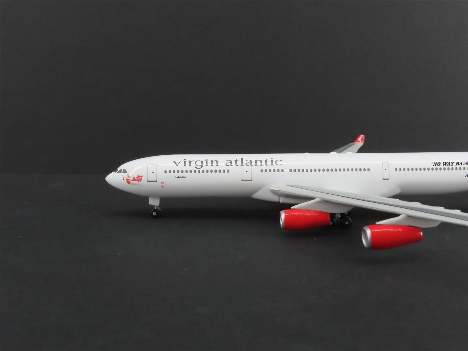 1:400 Sky Club 98-002 Die-Cast Virgin Atlantic Airbus A340-311 Aircraft G-VBUS