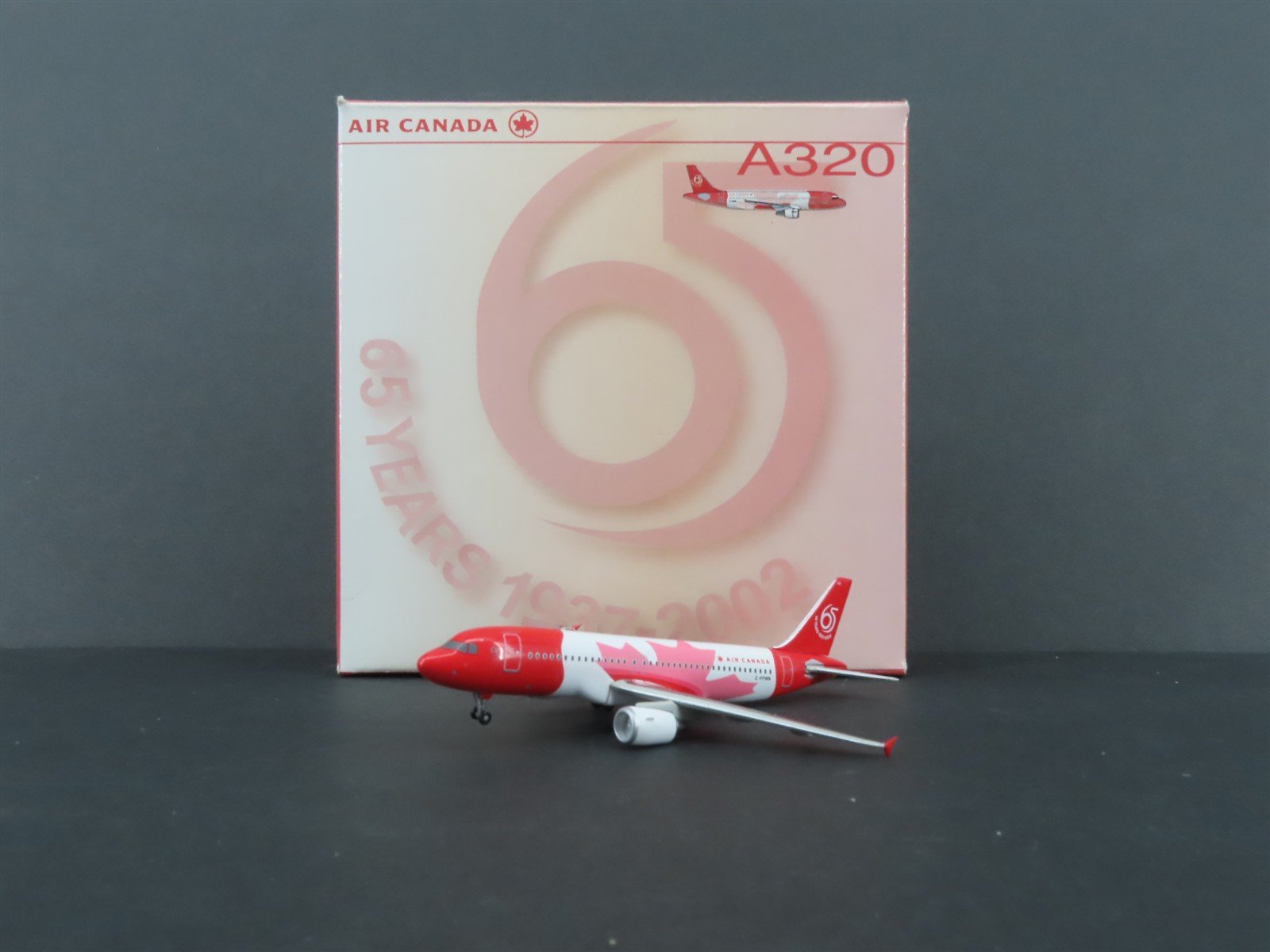 1:400 Dragon Wings 55462-03 Die-Cast Air Canada Airbus A320 Aircraft C-FFWN