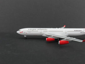 1:400 Hasegawa 61402 Die-Cast Virgin Atlantic Airbus A340-311 Aircraft G-VAIR