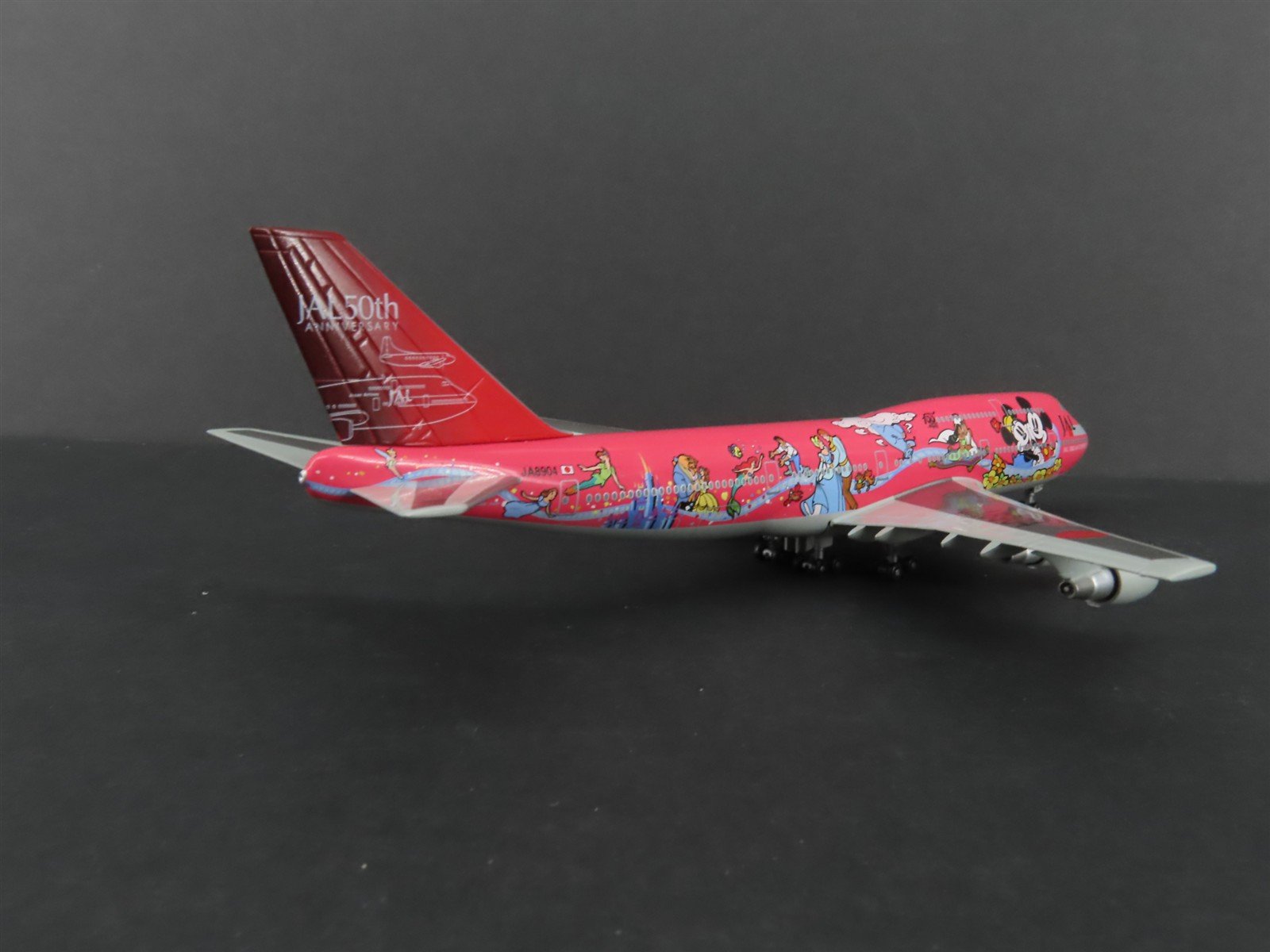 1:400 Scale TOMY Die-Cast JAL Dream Express Boeing 747 Aircraft JA8904 w/ Stand