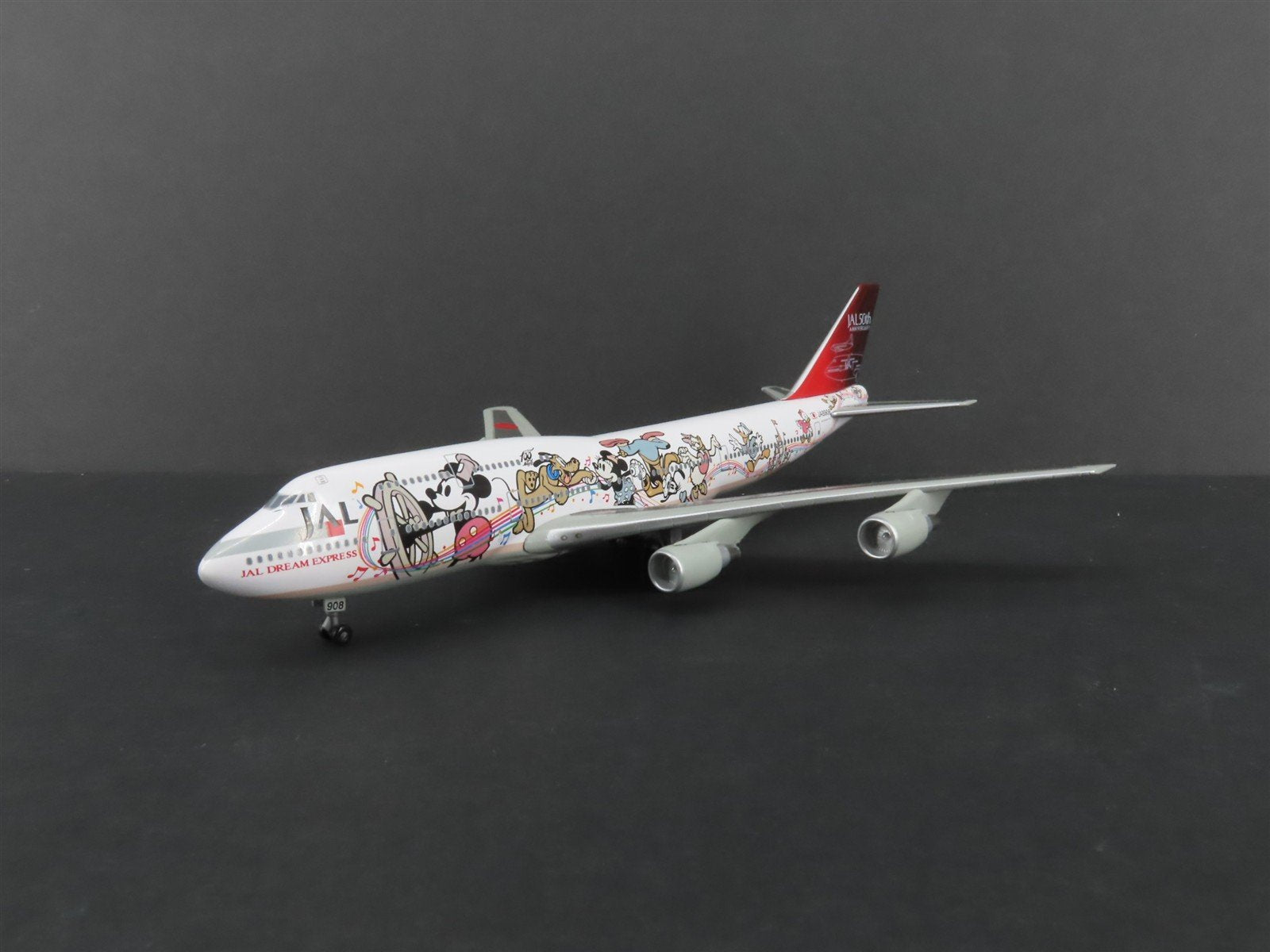 1:400 Scale TOMY Die-Cast JAL Dream Express Boeing 747 Aircraft JA8908 w/ Stand