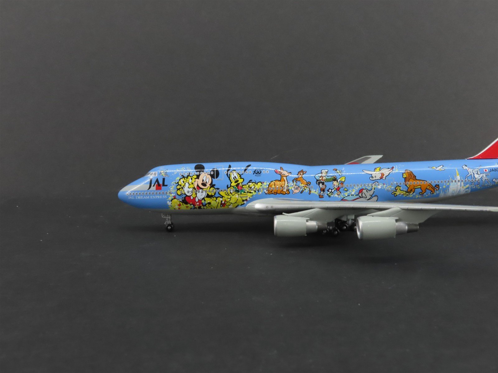 1:400 Scale TOMY Die-Cast JAL Dream Express Boeing 747 Aircraft JA8083 w/ Stand