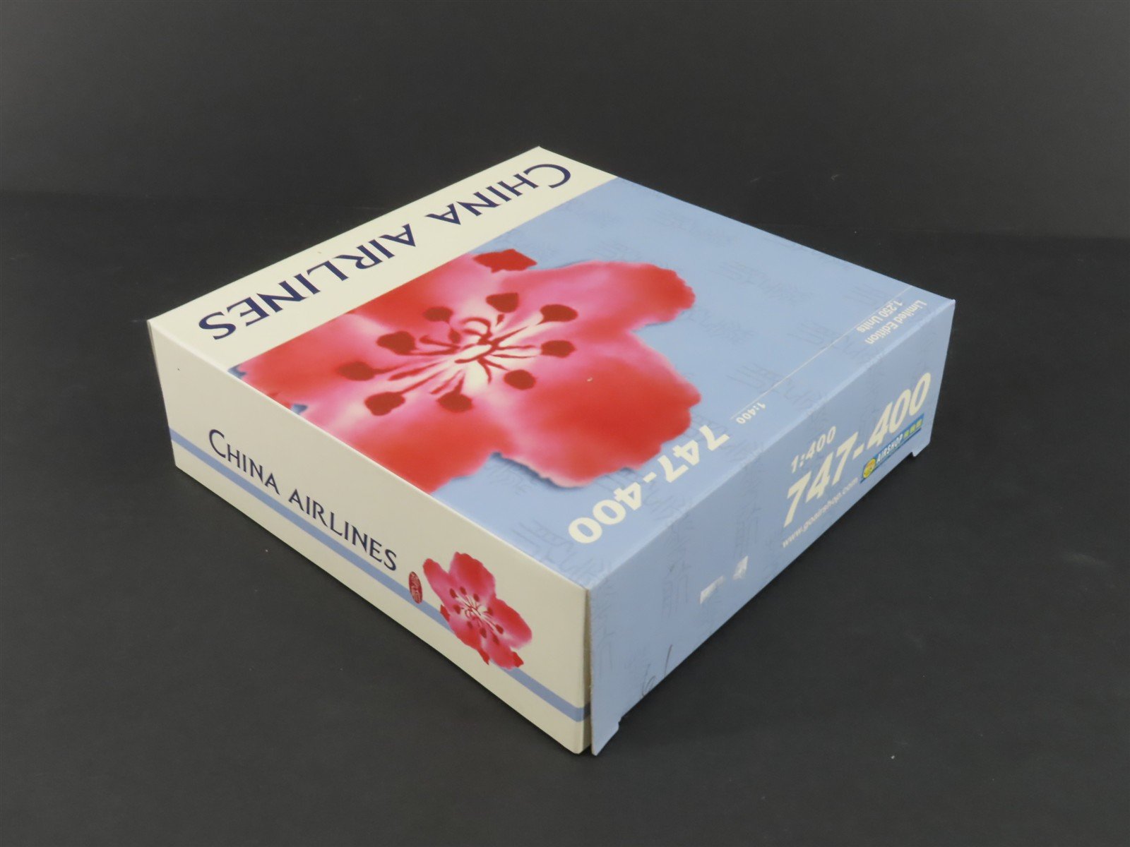 1:400 Scale Airshop Die-Cast China Airlines Boeing 747-400 Aircraft B-18251