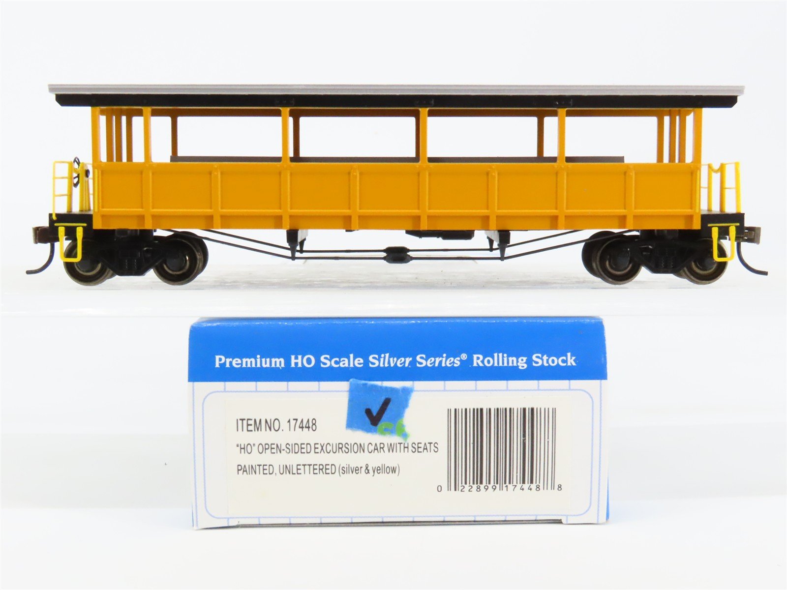 HO Scale Bachmann 17448 Unlettered Open-Sided Excursion Passenger Car