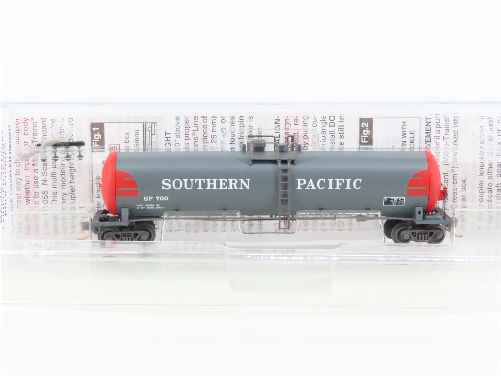 N Scale Micro-Trains MTL 11000100 SP Southern Pacific Railroad 56' Tank Car #700