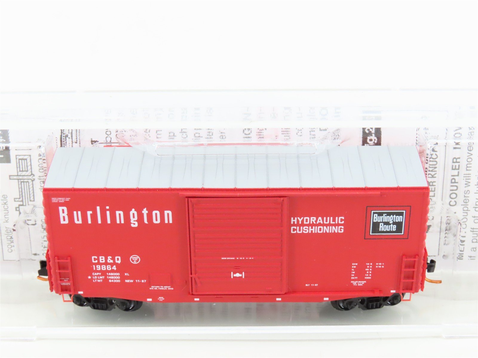 N Scale Micro-Trains MTL 10100080 CB&Q Burlington 40' Single Door Box Car #19864