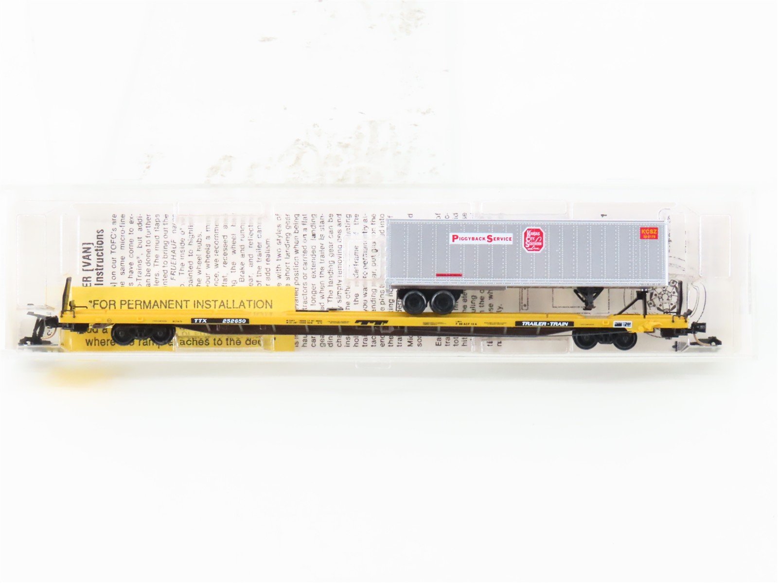 N Micro-Trains MTL 71513 TTX Trailer Train TOFC Flat Car #252650 w/ KCS Trailer