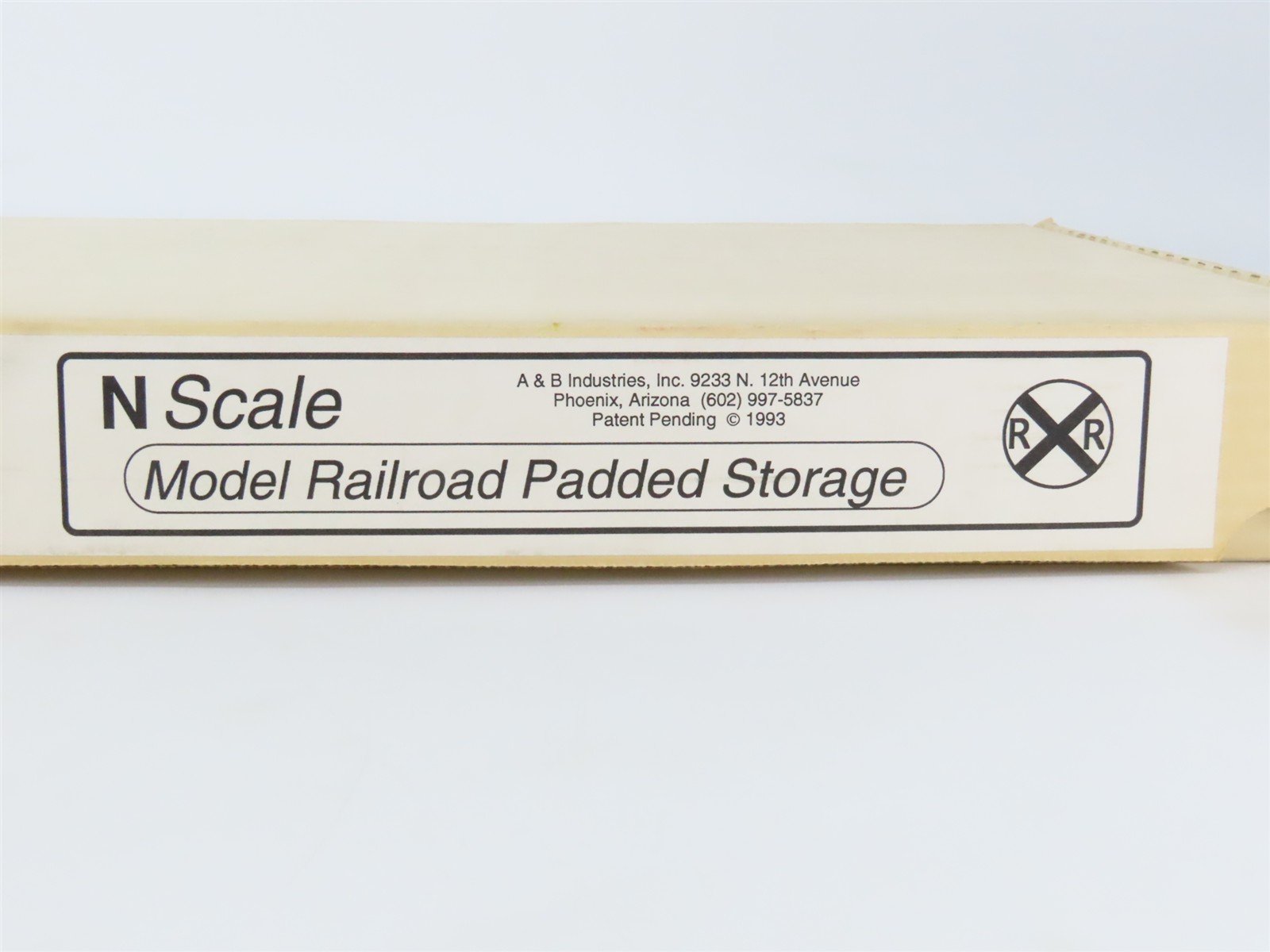 N Scale A&B Car Case Model Railroad Padded Storage Empty Box - 28" x 12" x 2"
