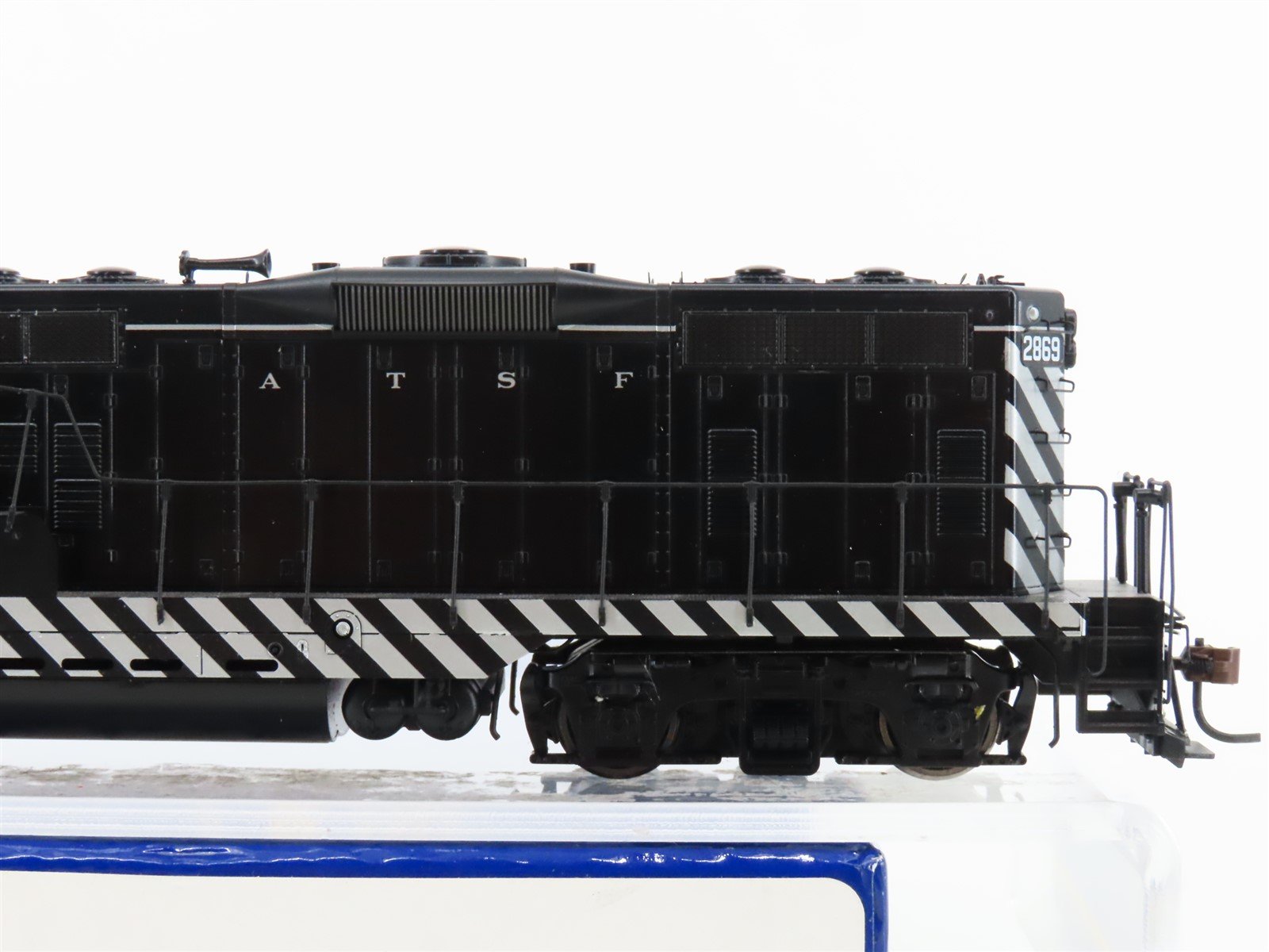 HO Scale Athearn Genesis G62432 ATSF Santa Fe GP7 Diesel Locomotive #2869