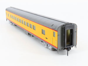 HO Scale Walthers 932-6931 UP Union Pacific Railroad Coach Passenger Car