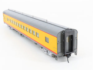 HO Scale Walthers 932-9530 UP Union Pacific Railroad Coach Passenger Car