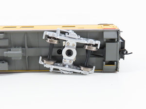 HO Scale Walthers 932-9530 UP Union Pacific Railroad Coach Passenger Car