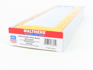 HO Scale Walthers 932-9530 UP Union Pacific Railroad Coach Passenger Car