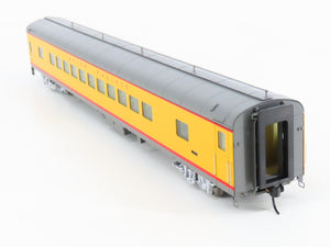 HO Scale Walthers 932-9530 UP Union Pacific Railroad Coach Passenger Car