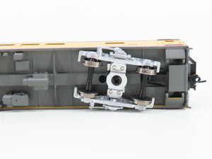HO Scale Walthers 932-9530 UP Union Pacific Railroad Coach Passenger Car