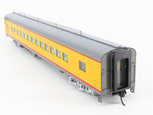 HO Scale Walthers 932-9530 UP Union Pacific Railroad Coach Passenger Car