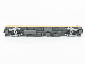 HO Scale Walthers 932-9530 UP Union Pacific Railroad Coach Passenger Car