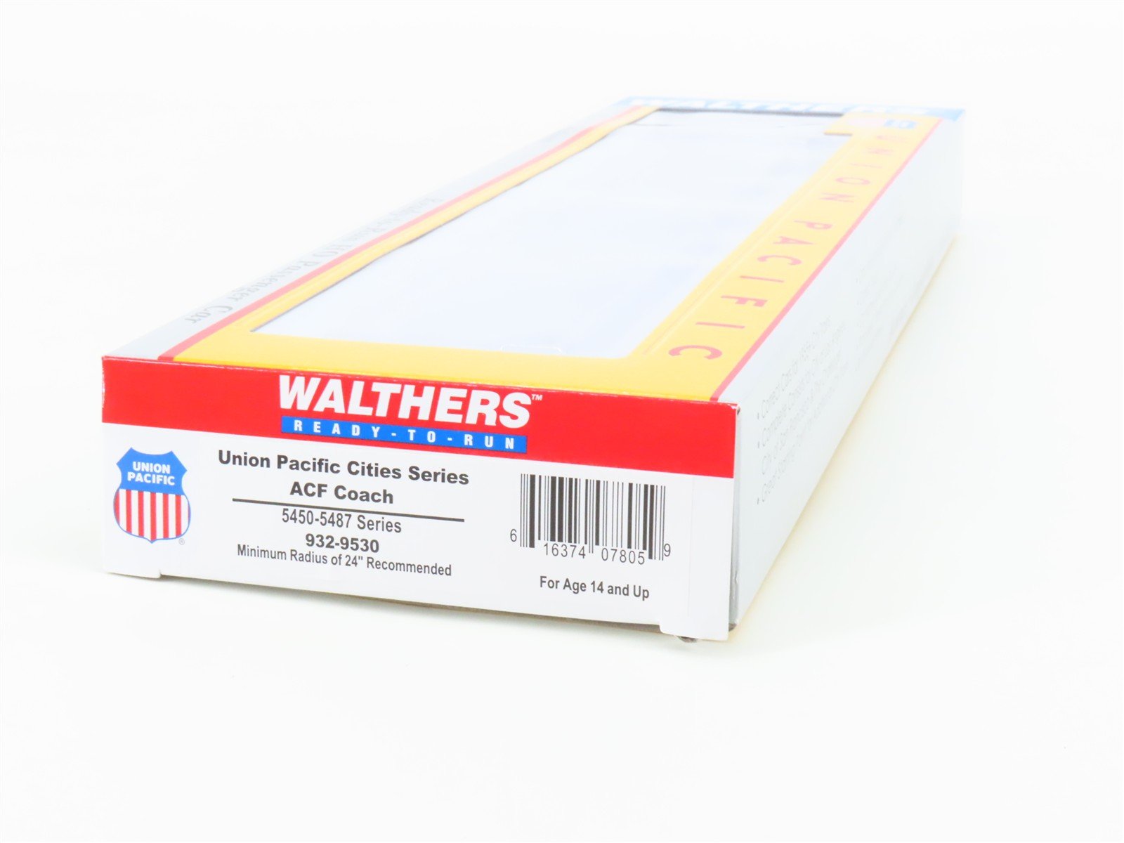 HO Scale Walthers 932-9530 UP Union Pacific Railroad Coach Passenger Car