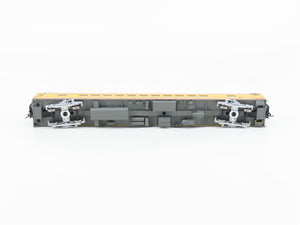HO Scale Walthers 932-9530 UP Union Pacific Railroad Coach Passenger Car