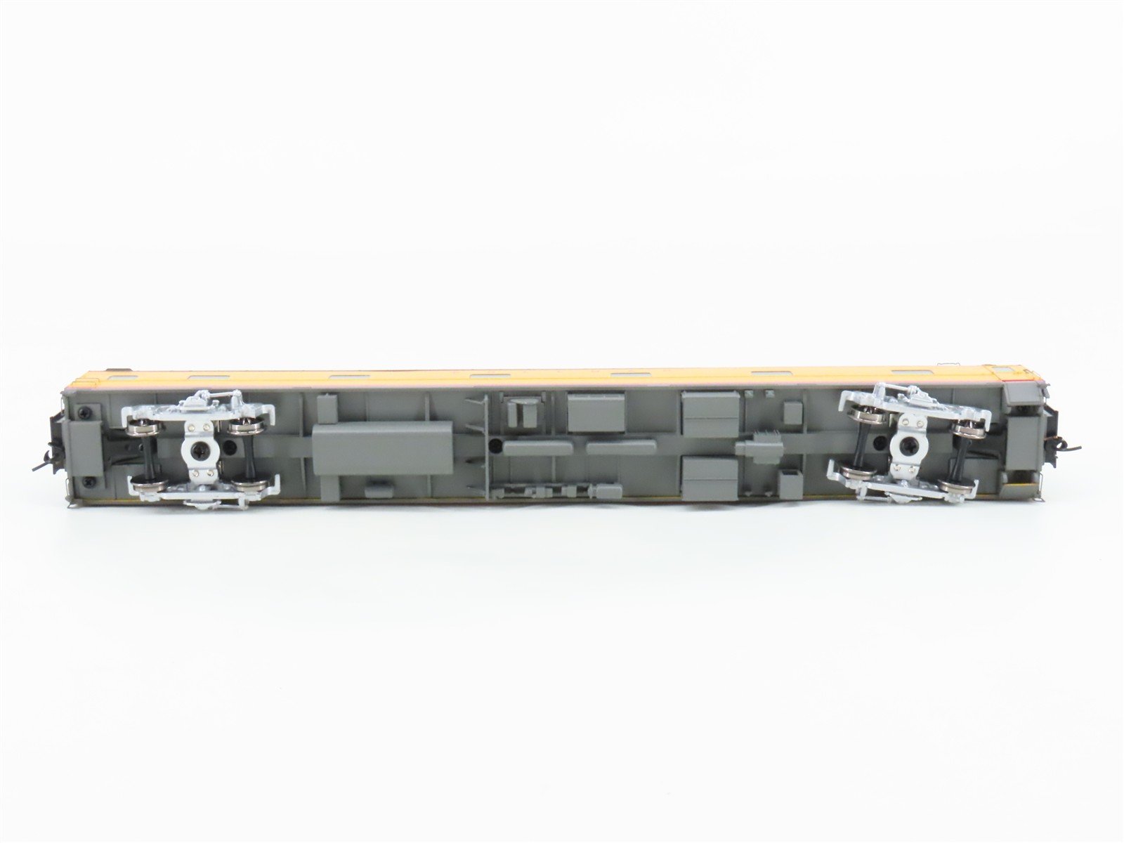 HO Scale Walthers 932-9500 UP Union Pacific Pullman Sleeper Passenger Car