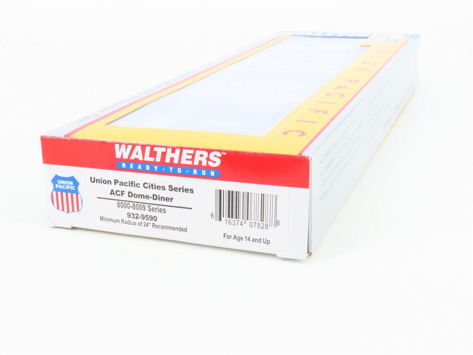 HO Scale Walthers 932-9590 UP Union Pacific Railroad Dome-Diner Passenger Car