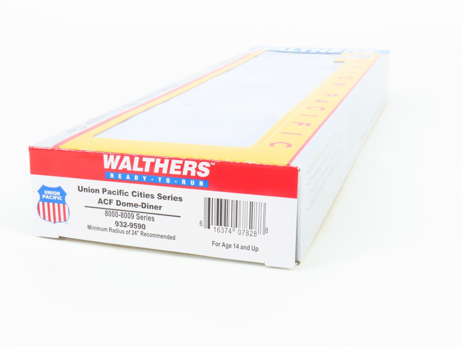 HO Scale Walthers 932-9590 UP Union Pacific Railroad Dome-Diner Passenger Car