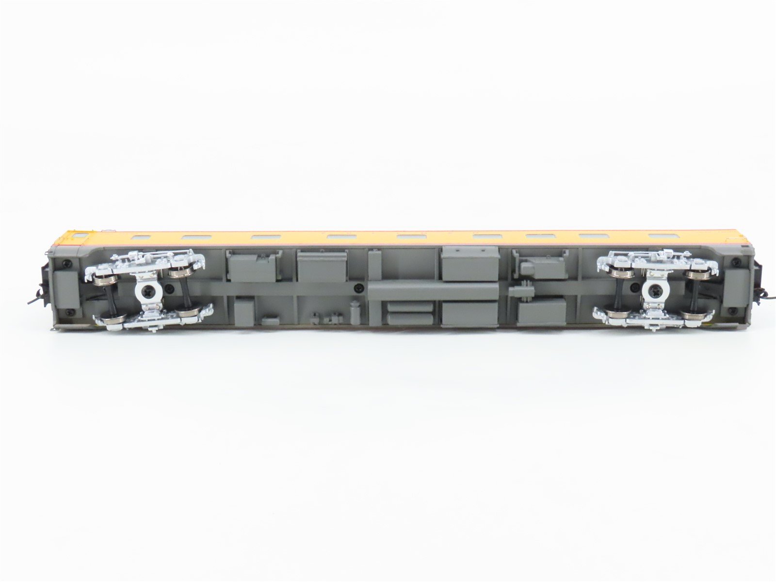 HO Scale Walthers 932-9490 UP Union Pacific Pullman Sleeper Passenger Car