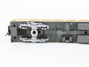 HO Scale Walthers 932-9540 UP Union Pacific Railroad Diner Passenger Car