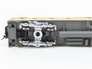 HO Scale Walthers 932-9540 UP Union Pacific Railroad Diner Passenger Car