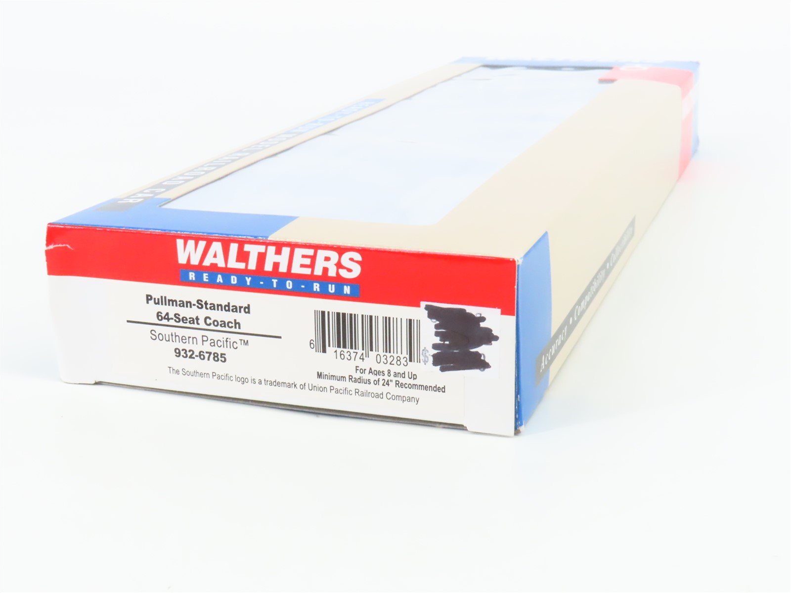 HO Scale Walthers 932-6785 SP Southern Pacific Railroad Coach Passenger Car