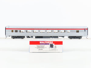 HO Scale Walthers 932-6785 SP Southern Pacific Railroad Coach Passenger Car