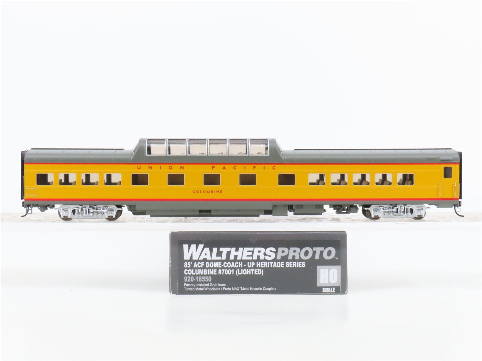 HO Walthers Proto 920-18550 UP Union Pacific Dome-Coach Passenger "Columbine"