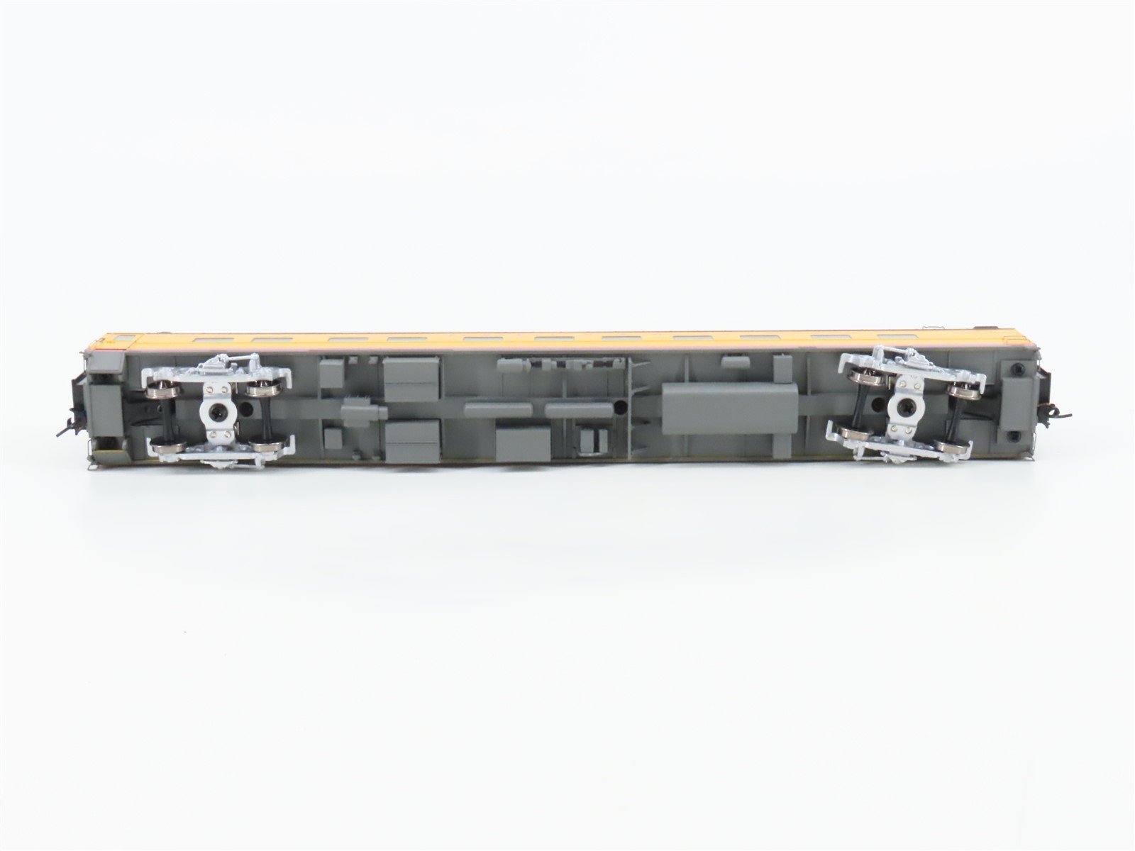 HO Scale Walthers 932-9500 UP Union Pacific Pullman Bedroom Sleeper Passenger