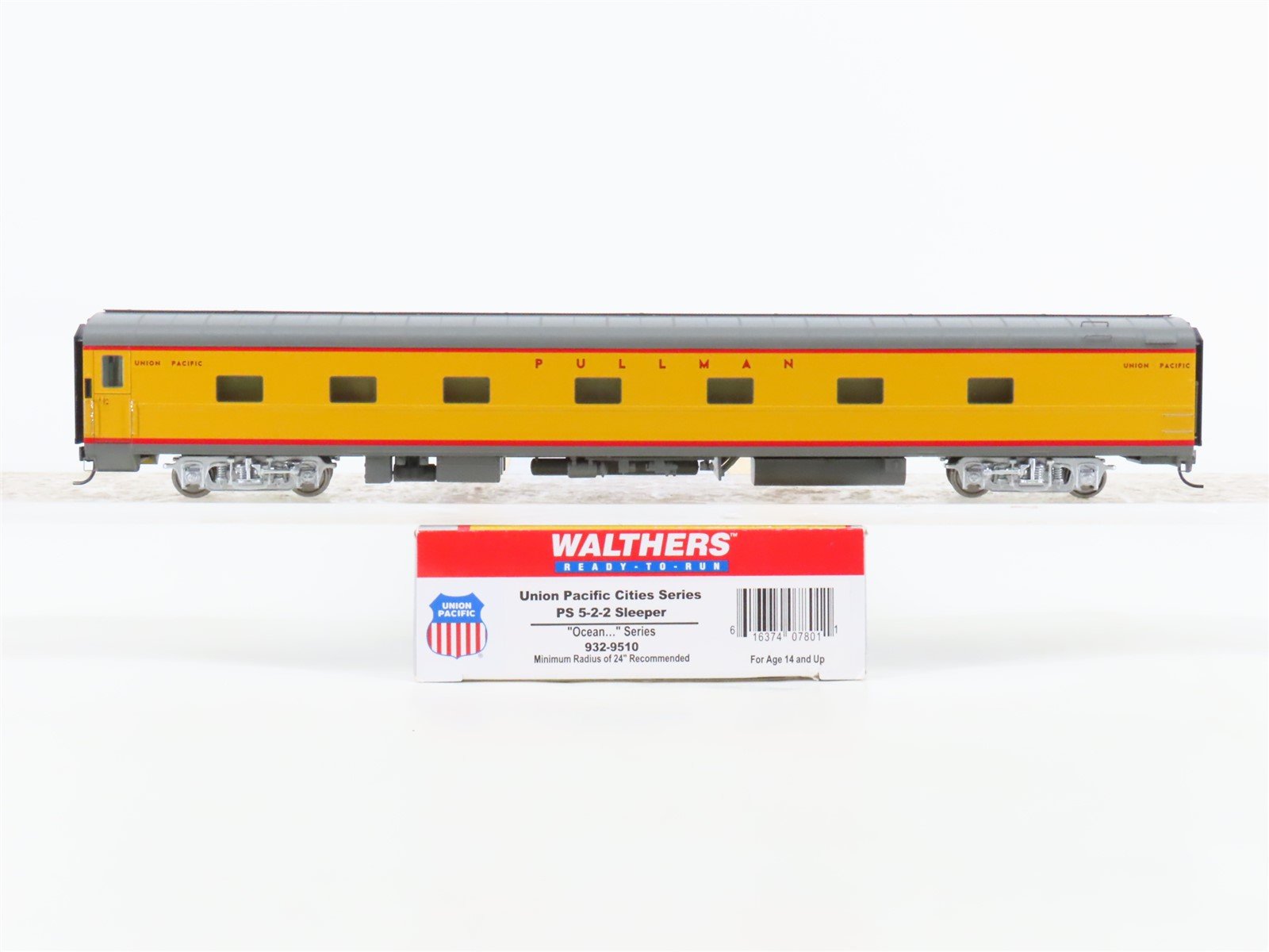 HO Scale Walthers 932-9510 UP Union Pacific Pullman Sleeper Passenger Car