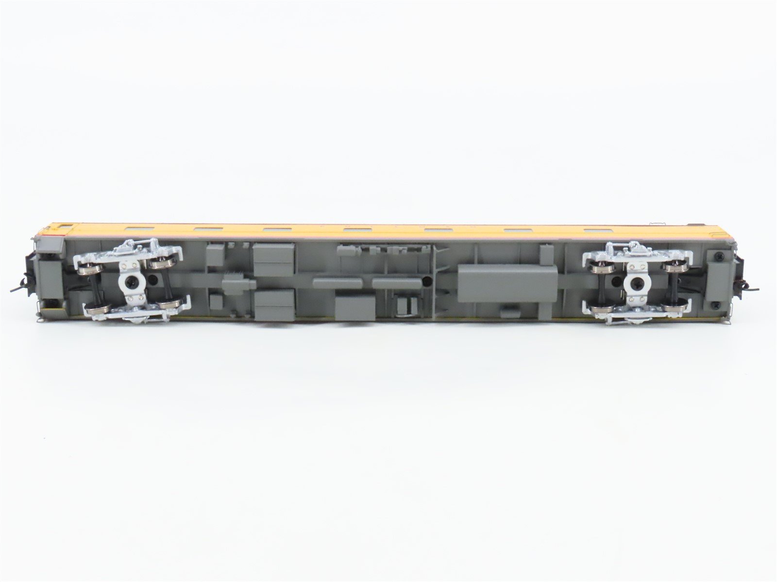 HO Scale Walthers 932-9510 UP Union Pacific Pullman Sleeper Passenger Car