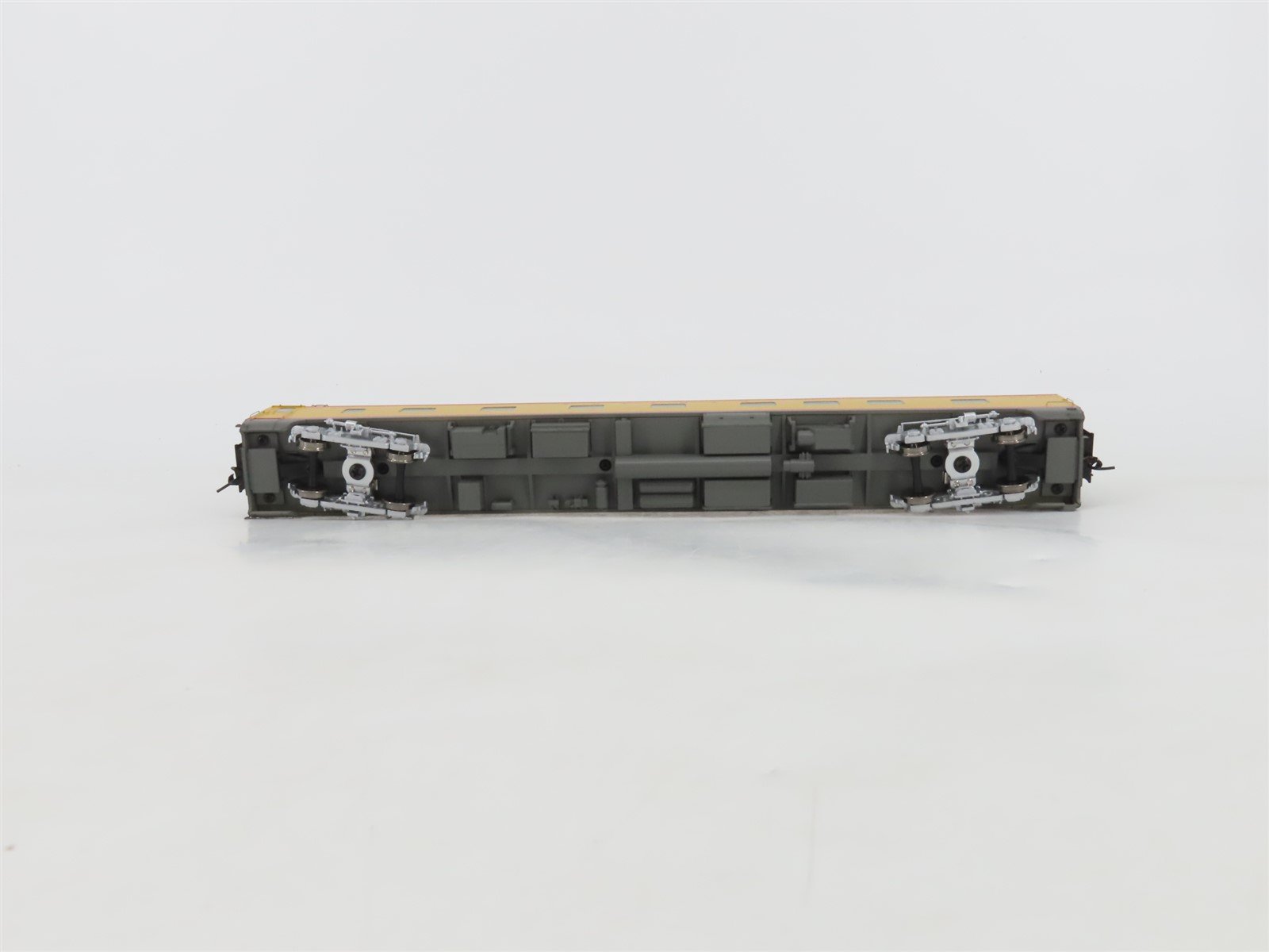 HO Scale Walthers 932-9490 UP Union Pacific Cities PS 4-4-2 Sleeper Passenger