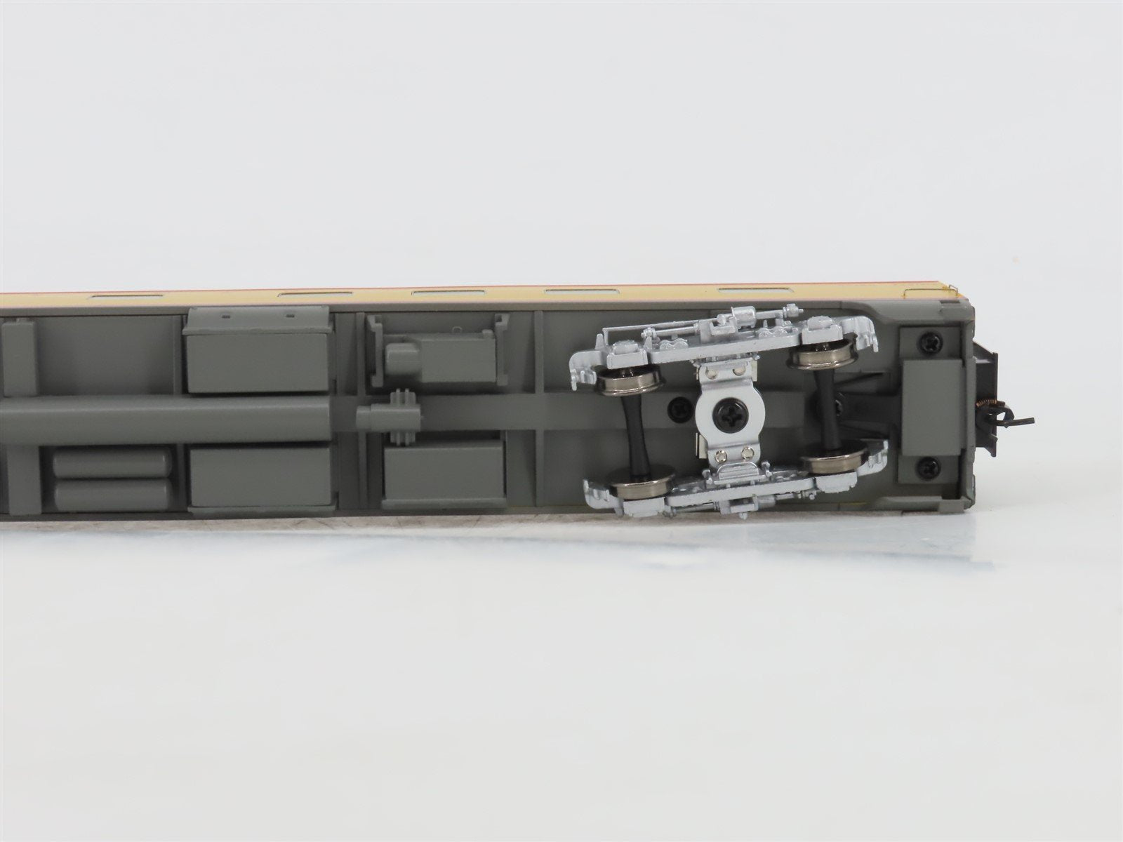 HO Scale Walthers 932-9490 UP Union Pacific Cities PS 4-4-2 Sleeper Passenger